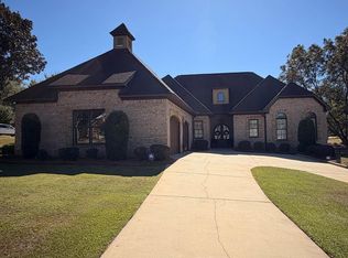 313 Kirkwood Dr, Dothan, AL 36303