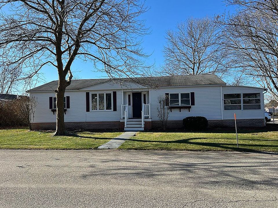 1st image of 2 Viola Dr