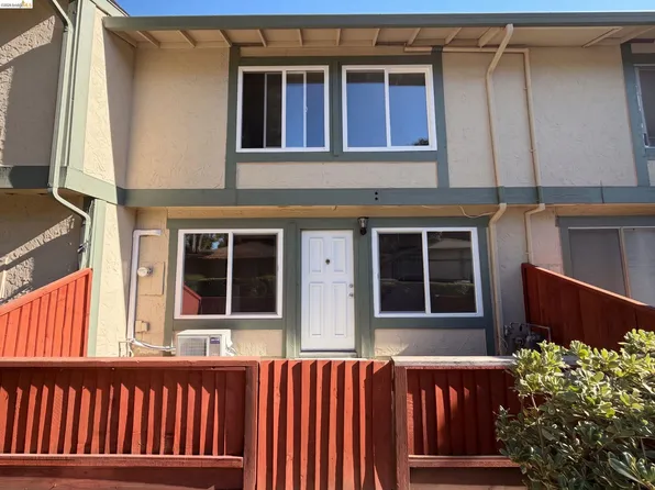 2767 Lone Bluff Way, San Jose, CA 95111