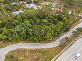 2997 64th St SW, Naples, FL 34105