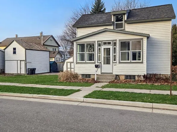 320 Smith STREET, Plymouth, WI 53073