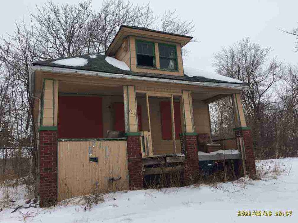 2615 Chalmers