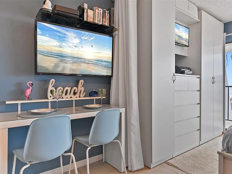 7310 Seawall Blvd #208 — Photo 9