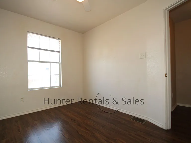 4506C Jeff Scott Dr — Photo 10