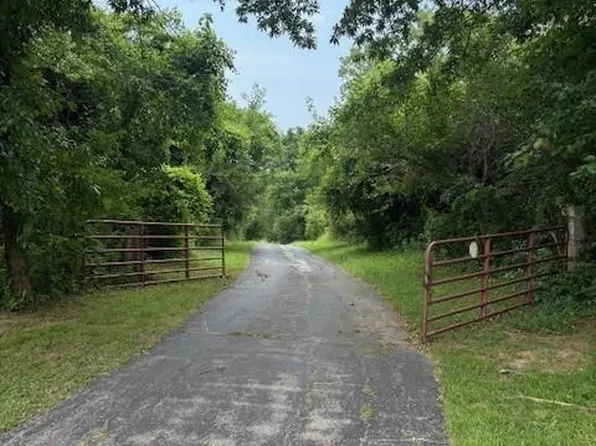 33405 E Oak Hill School Rd, Oak Grove, MO 64075