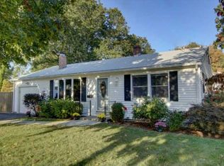 54 Colony Rd, Riverside, RI 02915