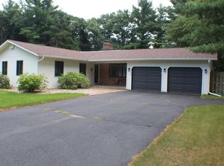 225 Corydon Rd, Eau Claire, WI 54701