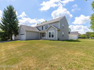 167 Heritage Trl, Hainesville, IL 60030