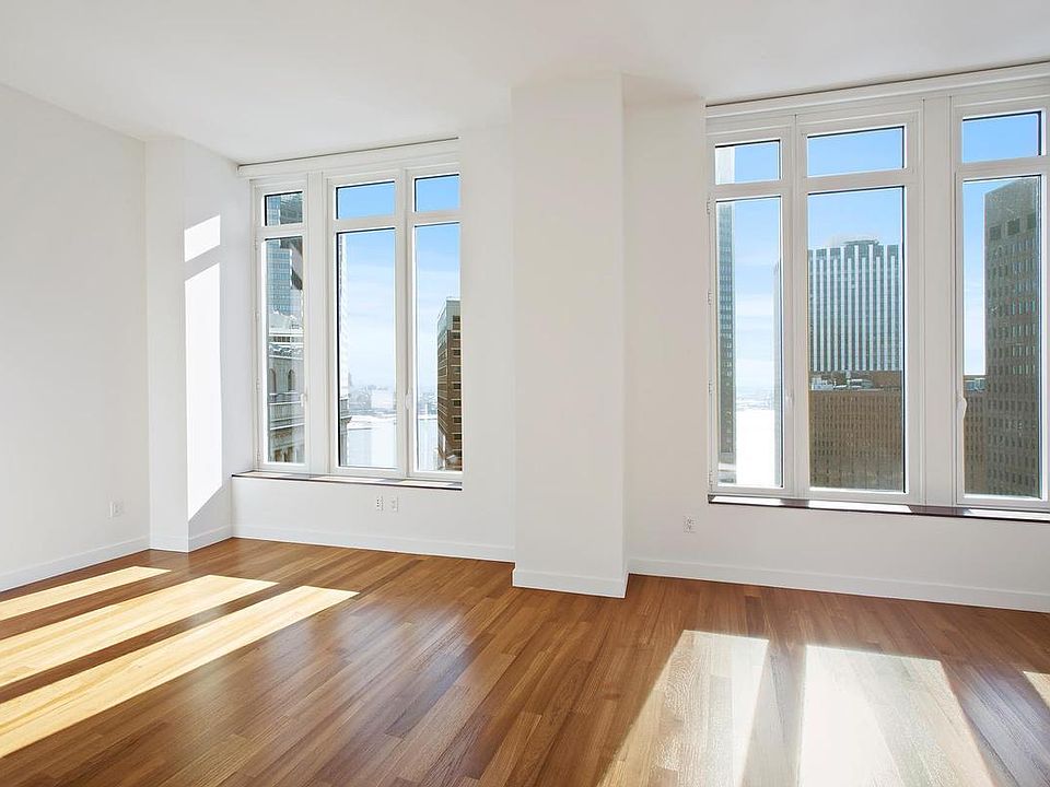 1st image of 15 William St APT 25D