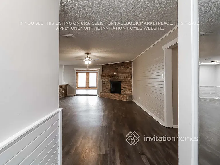 3212 Glenmont Dr — Photo 3