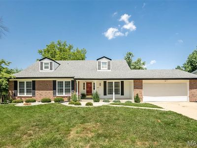 332 Meadowbrook Dr, Ballwin, MO, 63011