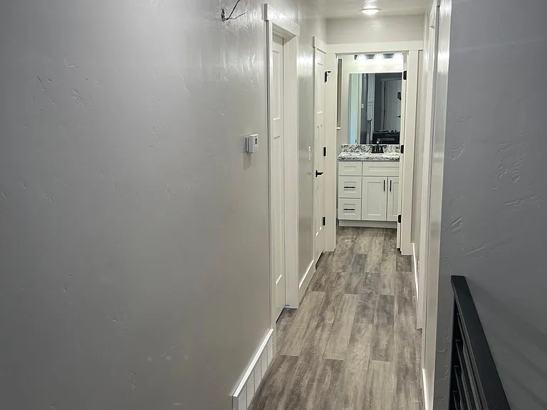 9164 S Scirlein Dr — Photo 12