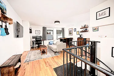 Rented by Urbane Brokerage