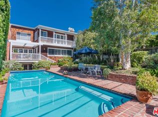 450 N Bonhill Rd, Los Angeles, CA 90049