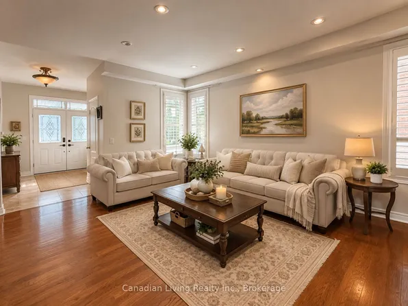 136 Regatta Ave, Richmond Hill, ON L4E 4R2