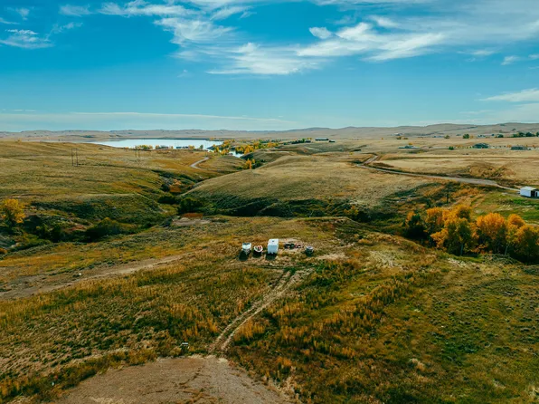 86 Barkey Ln, Buffalo, WY 82834