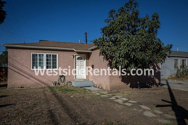 1st image of 18933 Cordary Ave