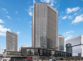 55 Bremner Blvd #4209, Toronto, ON M5J 0A6
