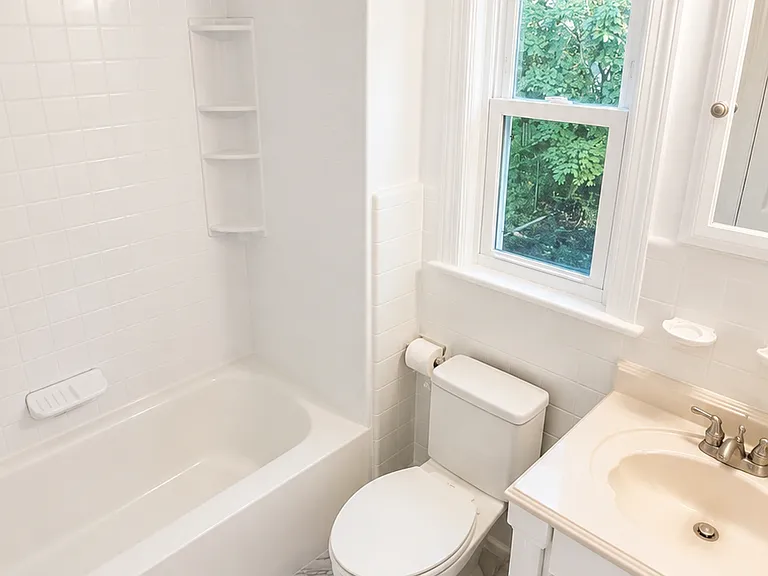 15 Pierson St — Photo 17