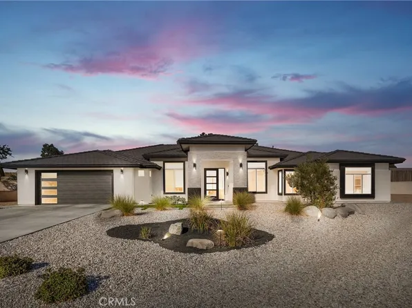 16383 Ridge View Dr, Apple Valley, CA 92307