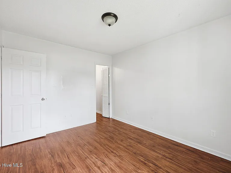 774 Pinewood Dr — Photo 13