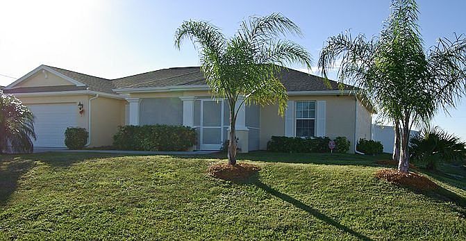 1st image of 3918 NW 41st St