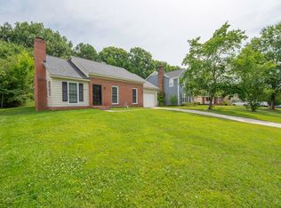 8317 Mission Hills Rd, Charlotte, NC 28227