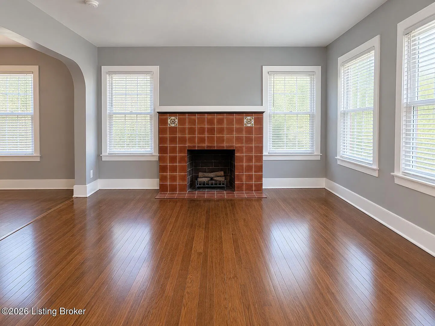 2 bed, 1.0 bath, 800 sqft, $650 — Photo 2