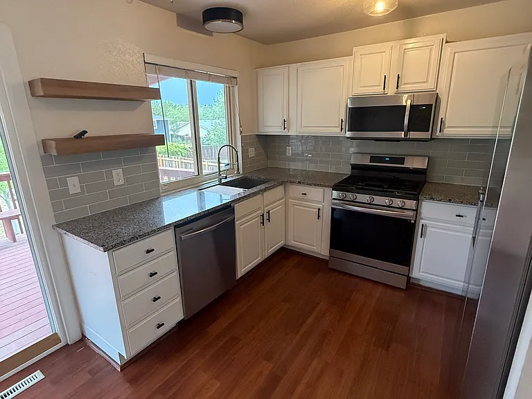 6637 Ingalls Ct — Photo 4