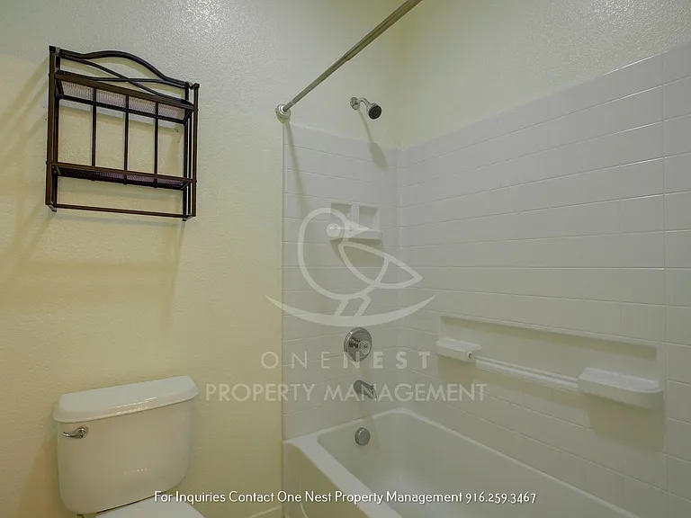 862 Courtyards Loop — Photo 21