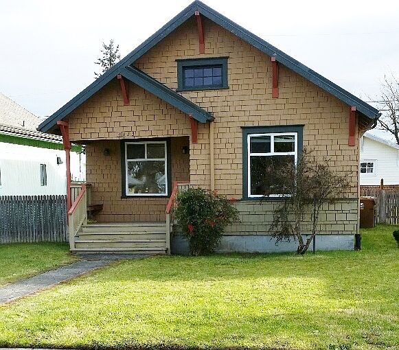 1st image of 4823 Yakima Ave