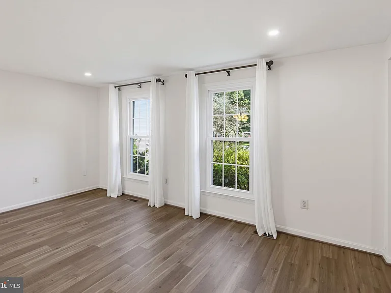 18904 Blue Heron Ln — Photo 13