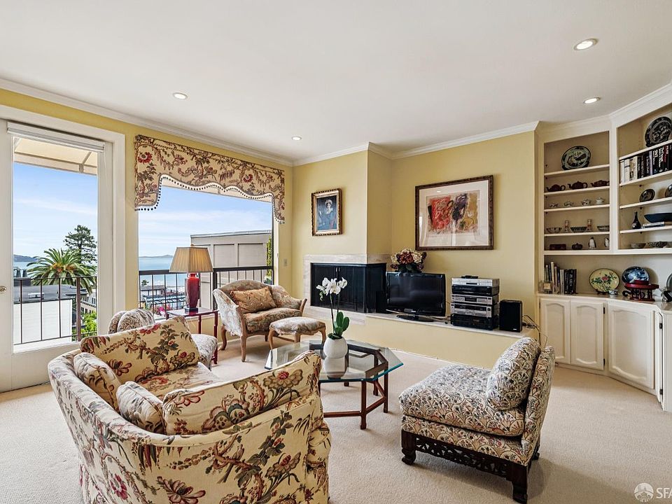 1st image of 1176 Greenwich St