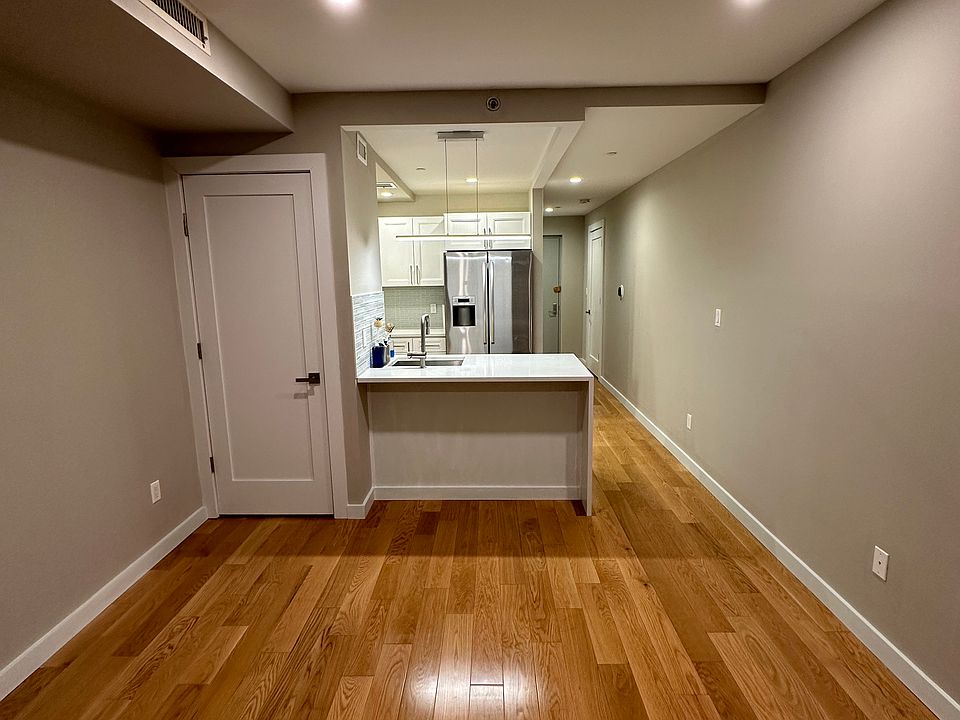 1st image of 21-17 31st Ave #2E