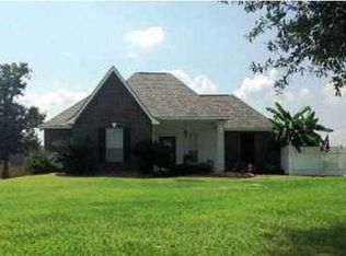 30967 Walker North Rd, Walker, LA 70785