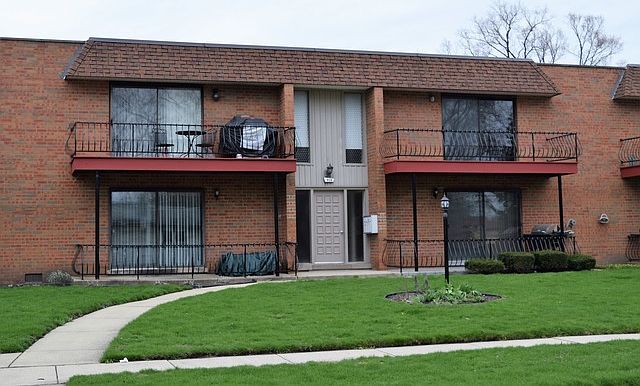1st image of 639 N Carroll Pkwy APT 206A