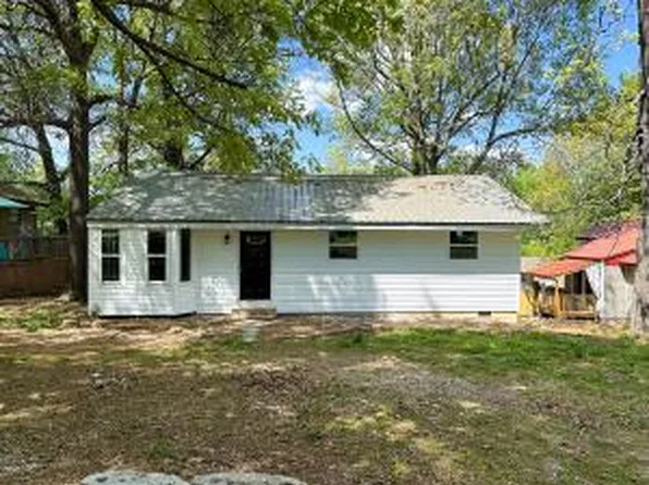 3705 W Hill Ave, Harrison, AR 72601
