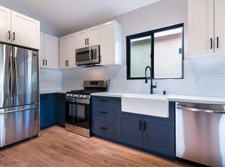 1002 N Ridgewood Pl #1/2, Los Angeles, CA 90038