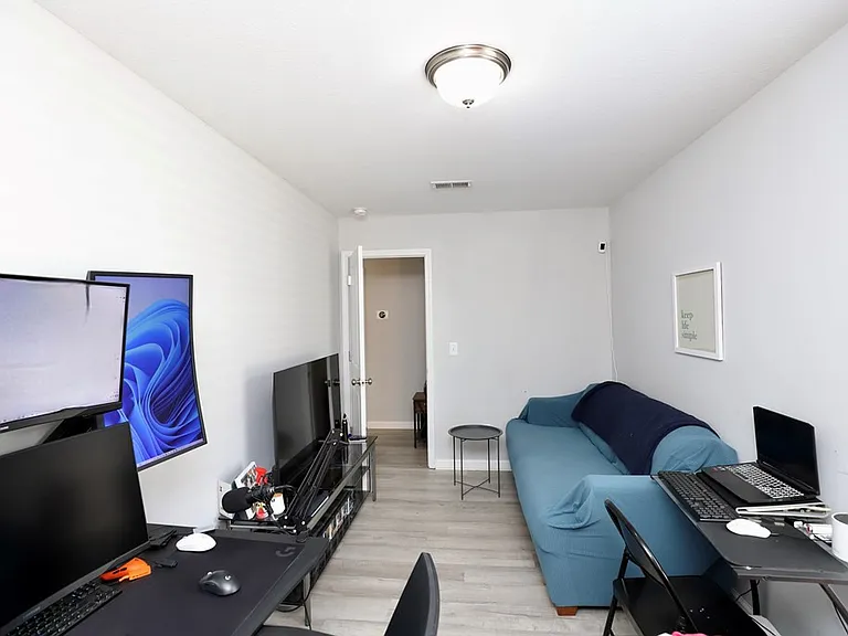 5 Eason Ct — Photo 43