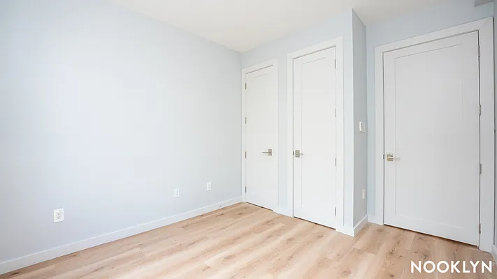 Rented by Nooklyn NYC LLC | media 114