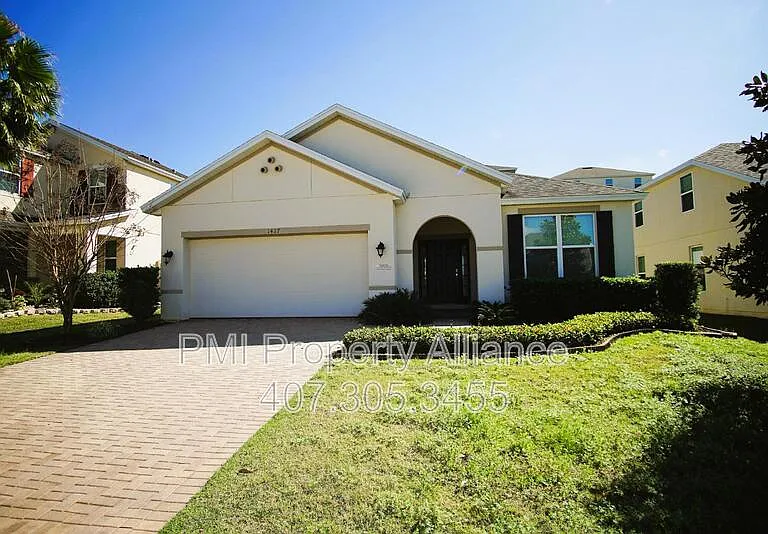 1427 Cabot Dr — Photo 1