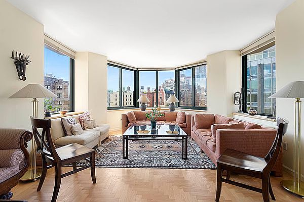 1st image of 201 W 72nd St APT 14A