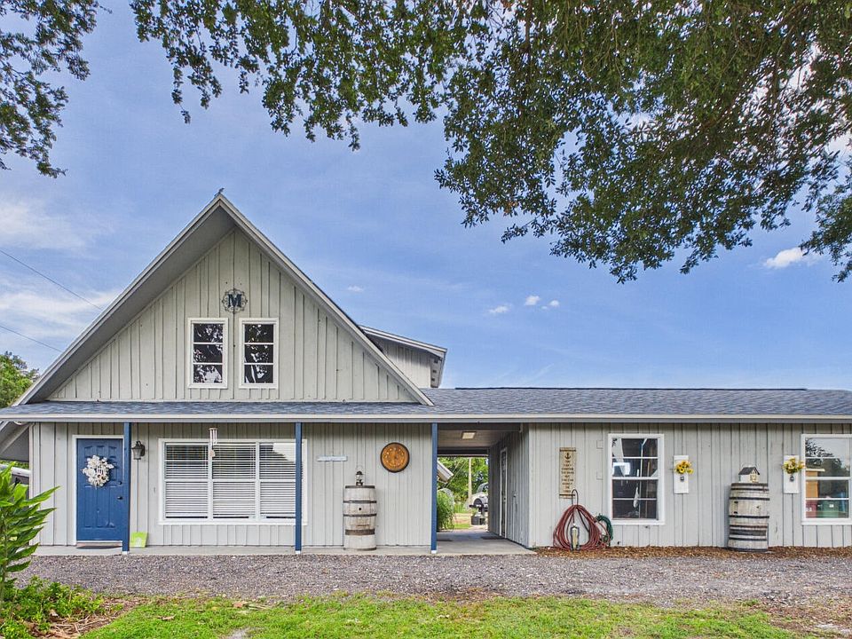 1st image of 136 SW 85th Avenue