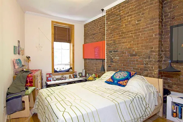 Rented by Town Residential | media 39