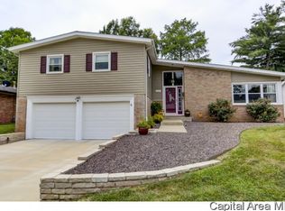 2117 Kenwood Ave, Springfield, IL 62704