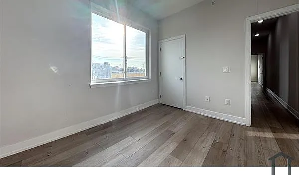 3 bed, $1,825 — Photo 2