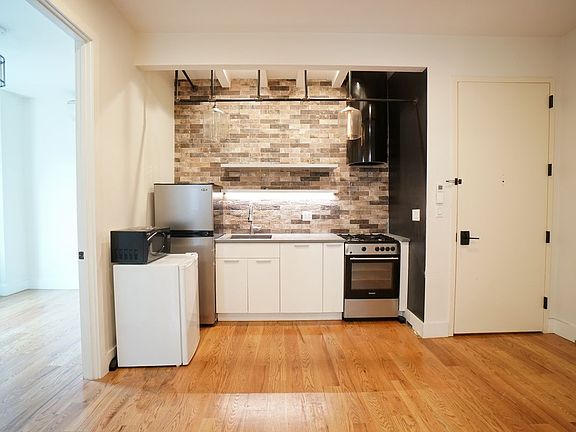 2nd image of 379 Harman St #1