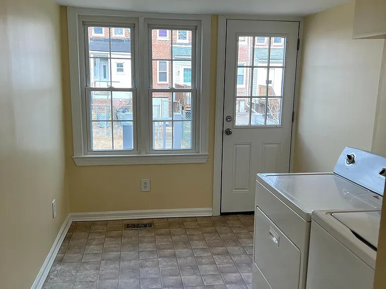 118 Patapsco Ave — Photo 5