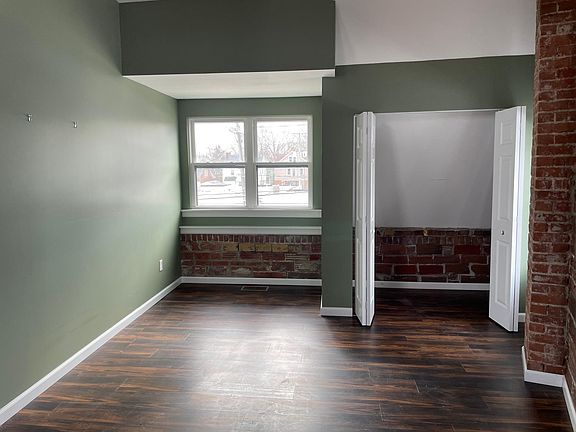 5th image of 7306 Detroit Ave #201