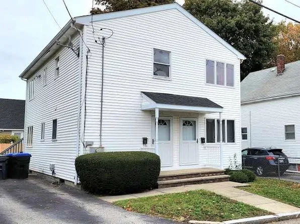126-128 Metcalf St, Providence, RI 02904